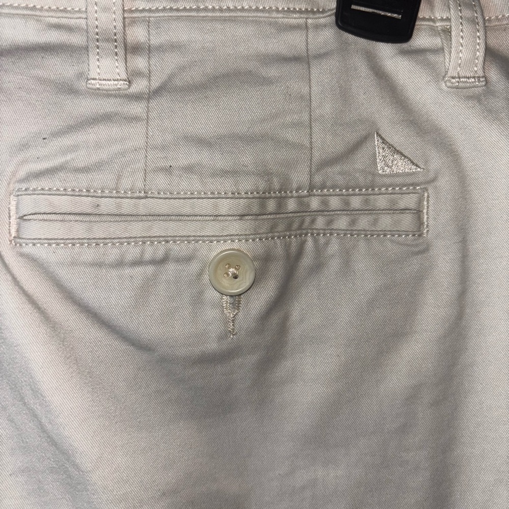 UNTUCK it Mens Style 9” St Vincent Chino Style Flat Front Cotton Shorts Size 30 - Picture 4 of 9